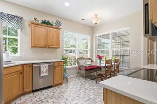 260 Landing Ln, Bluffton, SC 29909 - Photo 11