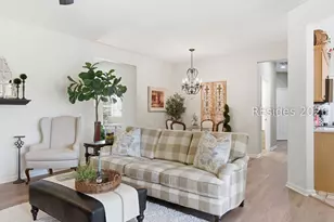 260 Landing Ln, Bluffton, SC 29909 - Photo 11