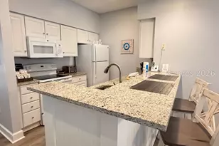 30 Aberdeen Ct, Hilton Head Island, SC 29926 - Photo 3