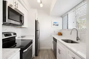 42 S Forest Beach Dr, Hilton Head Island, SC 29928 - Photo 9