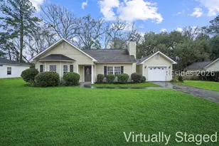 25 Cameron Dr, Yemassee, SC 29945 - Photo 1