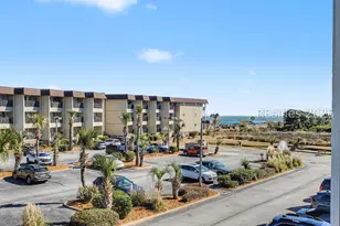 40 Folly Field Rd, Hilton Head Island, SC 29928 - Photo 3