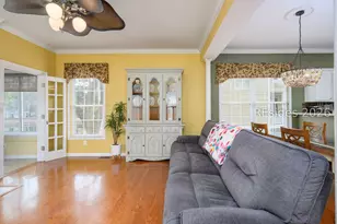 77 Victoria Square Dr, Hilton Head Island, SC 29926 - Photo 9