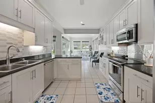 28 Fairway Dr, Bluffton, SC 29910 - Photo 19