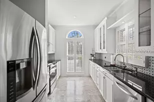 10 Canebrake Ln, Bluffton, SC 29910 - Photo 3