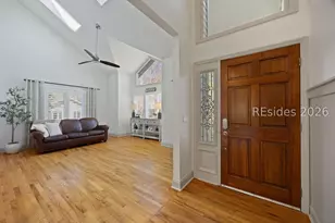 11 Wax Myrtle Ct, Hilton Head Island, SC 29926 - Photo 5