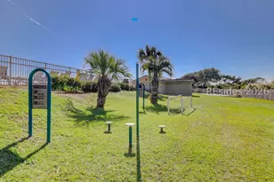 40 Folly Field Rd, Hilton Head Island, SC 29928 - Photo 45