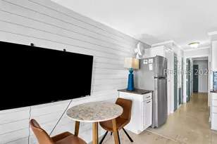 40 Folly Field Rd, Hilton Head Island, SC 29928 - Photo 11