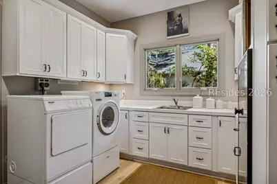 300 Seabrook Drive, Hilton Head Island, SC 29926 - Photo 27