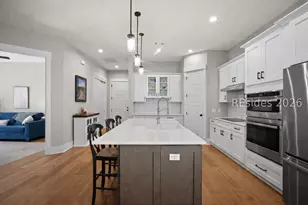 38 Lavender Cir, Hilton Head Island, SC 29926 - Photo 5