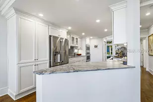 41 Lighthouse Ln, Hilton Head Island, SC 29928 - Photo 11