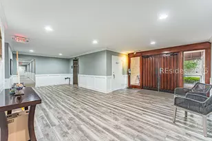 18 Lighthouse Ln, Hilton Head Island, SC 29928 - Photo 9
