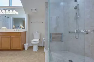 14 Wimbledon Ct, Hilton Head Island, SC 29928 - Photo 9