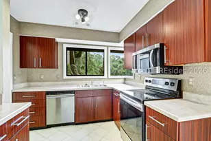 36 Stable Gate Rd, Hilton Head Island, SC 29926 - Photo 13