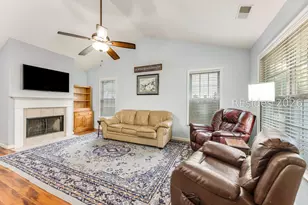 7 W Morningside Dr, Bluffton, SC 29910 - Photo 3