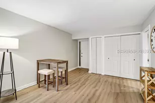 6 Braddock Bluff Dr, Hilton Head Island, SC 29928 - Photo 3