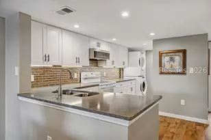 85 Folly Field Rd, Hilton Head Island, SC 29928 - Photo 3