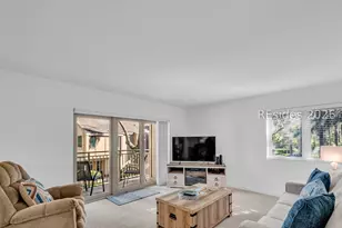 22 Lighthouse Rd, Hilton Head Island, SC 29928 - Photo 13