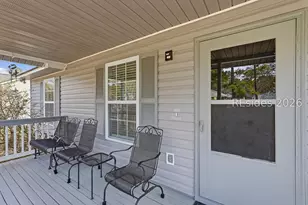 12 Quinn Ct, Bluffton, SC 29910 - Photo 3