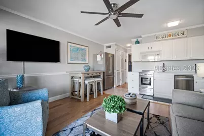 40 Folly Field Road #A214, Hilton Head Island, SC 29928 - Photo 9