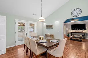 501 Sams Point Rd, Beaufort, SC 29907 - Photo 9