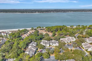 4 Braddock Bluff Dr, Hilton Head Island, SC 29928 - Photo 23