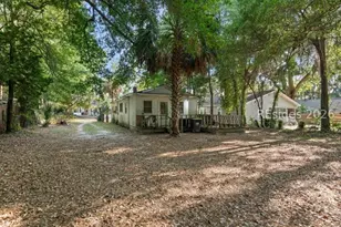1919 Duke St, Beaufort, SC 29902 - Photo 5