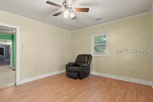 1919 Duke St, Beaufort, SC 29902 - Photo 9