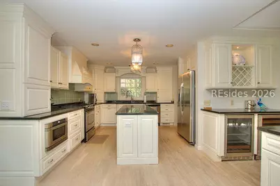 28 W Beach Lagoon Road, Hilton Head Island, SC 29928 - Photo 5