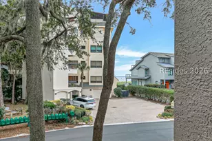 20 Lighthouse Ln, Hilton Head Island, SC 29928 - Photo 11