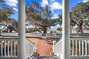 1307 Bay St, Beaufort, SC 29902 - Photo 5
