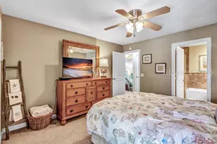 37 S Forest Beach Dr, Hilton Head Island, SC 29928 - Photo 17