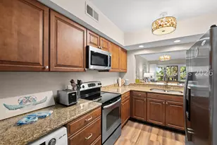 21 S Forest Beach Dr, Hilton Head Island, SC 29928 - Photo 11