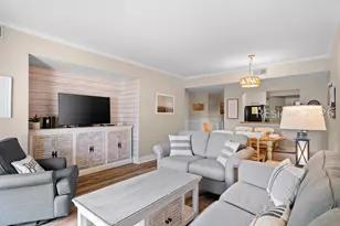 21 S Forest Beach Dr, Hilton Head Island, SC 29928 - Photo 9