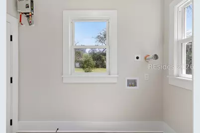 421 Meritta Avenue, Beaufort, SC 29902 - Photo 5