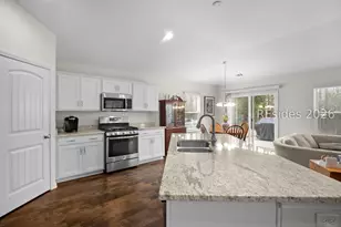 112 Lakeway Dr, Bluffton, SC 29910 - Photo 5