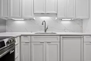 68 Plantation Dr, Hilton Head Island, SC 29928 - Photo 11