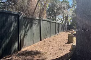 14 Peregrine Dr, Hilton Head Island, SC 29926 - Photo 17