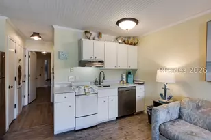 40 Folly Field Rd, Hilton Head Island, SC 29928 - Photo 11