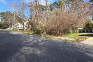 7 St James Cir, Beaufort, SC 29907 - Photo 1