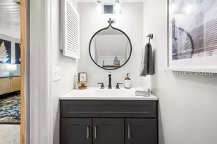 96 Mathews Dr, Hilton Head Island, SC 29926 - Photo 17