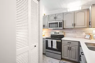 96 Mathews Dr, Hilton Head Island, SC 29926 - Photo 9
