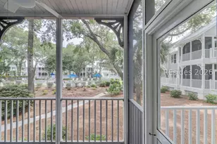 14 Wimbledon Ct, Hilton Head Island, SC 29928 - Photo 11