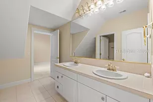 25 Cotesworth Pl, Hilton Head Island, SC 29926 - Photo 37