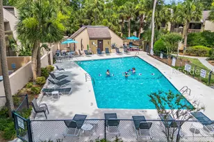 11 Tanglewood Dr, Hilton Head Island, SC 29928 - Photo 19