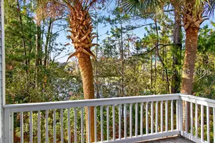 15 Pine Burr Rd E, Hilton Head Island, SC 29926 - Photo 9