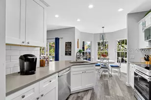 85 Victoria Square Dr, Hilton Head Island, SC 29926 - Photo 19