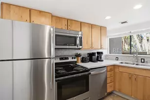 42 S Forest Beach Dr, Hilton Head Island, SC 29928 - Photo 11