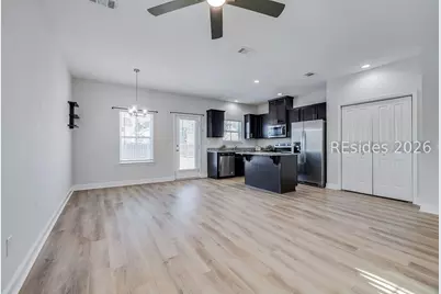 872 Grayson Avenue, Hinesville, GA 31313 - Photo 11