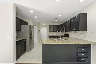 19 Lake Linden Ln, Bluffton, SC 29910 - Photo 9